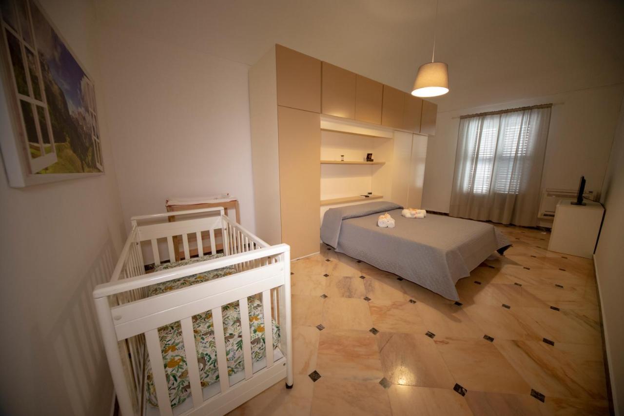 Casa Vacanza Da Dina โมดิกา ภายนอก รูปภาพ